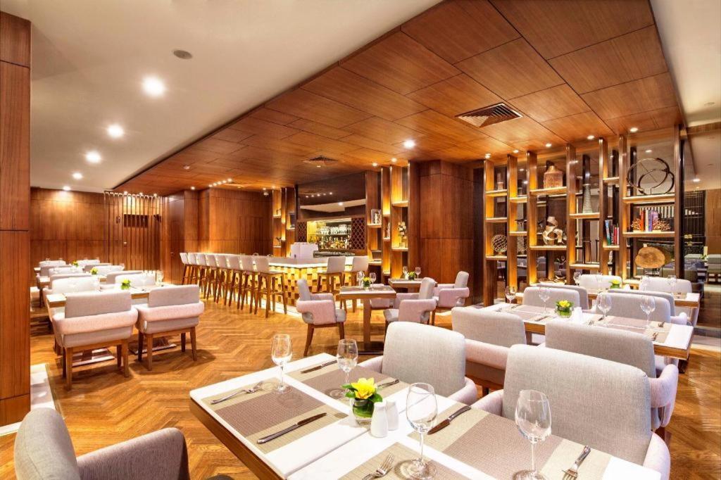 Deacon House Wuxi Hotel Wuxi  Bagian luar foto